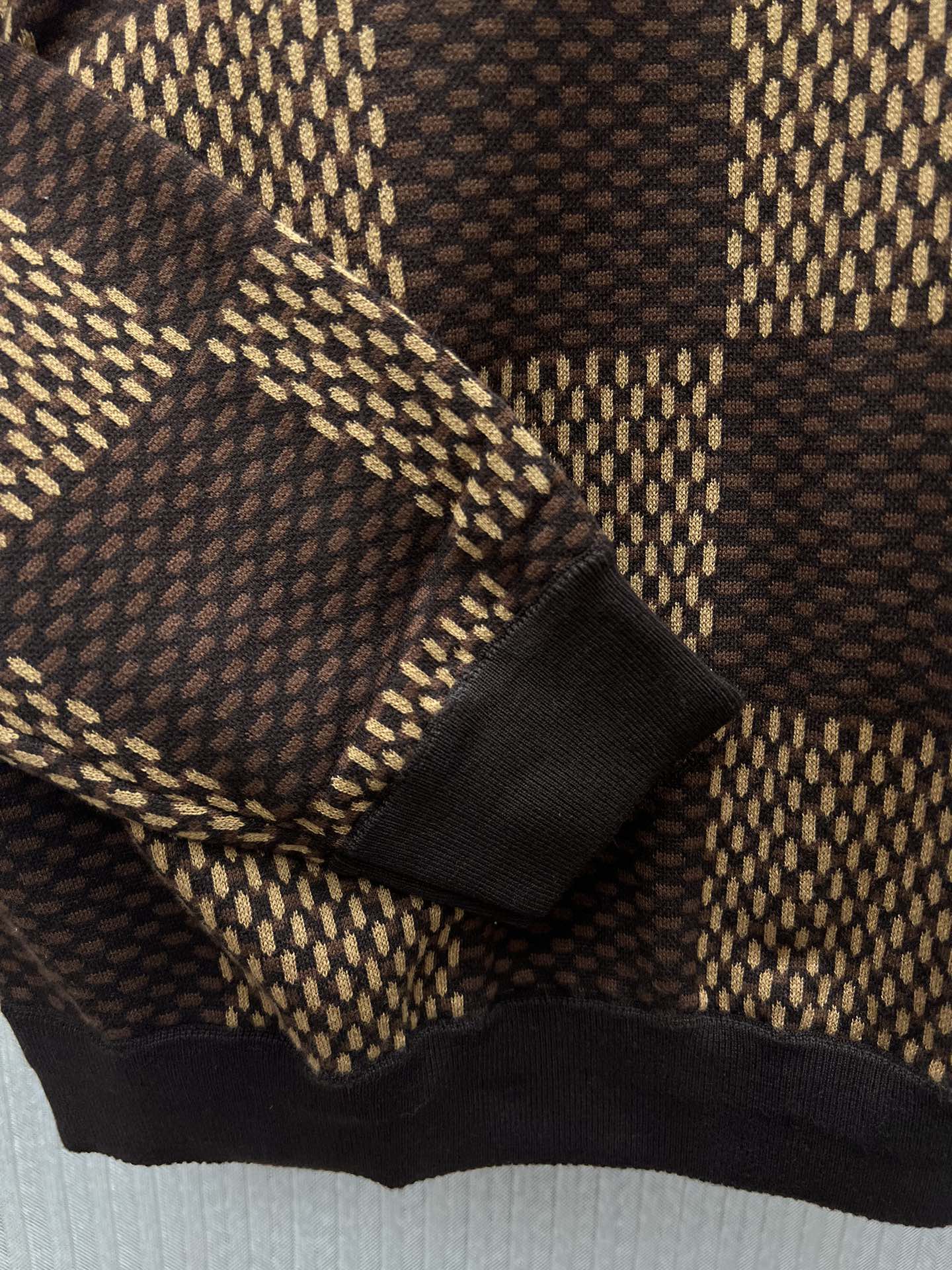 Louis Vuitton Unisex Sweatshirt Size S-XL