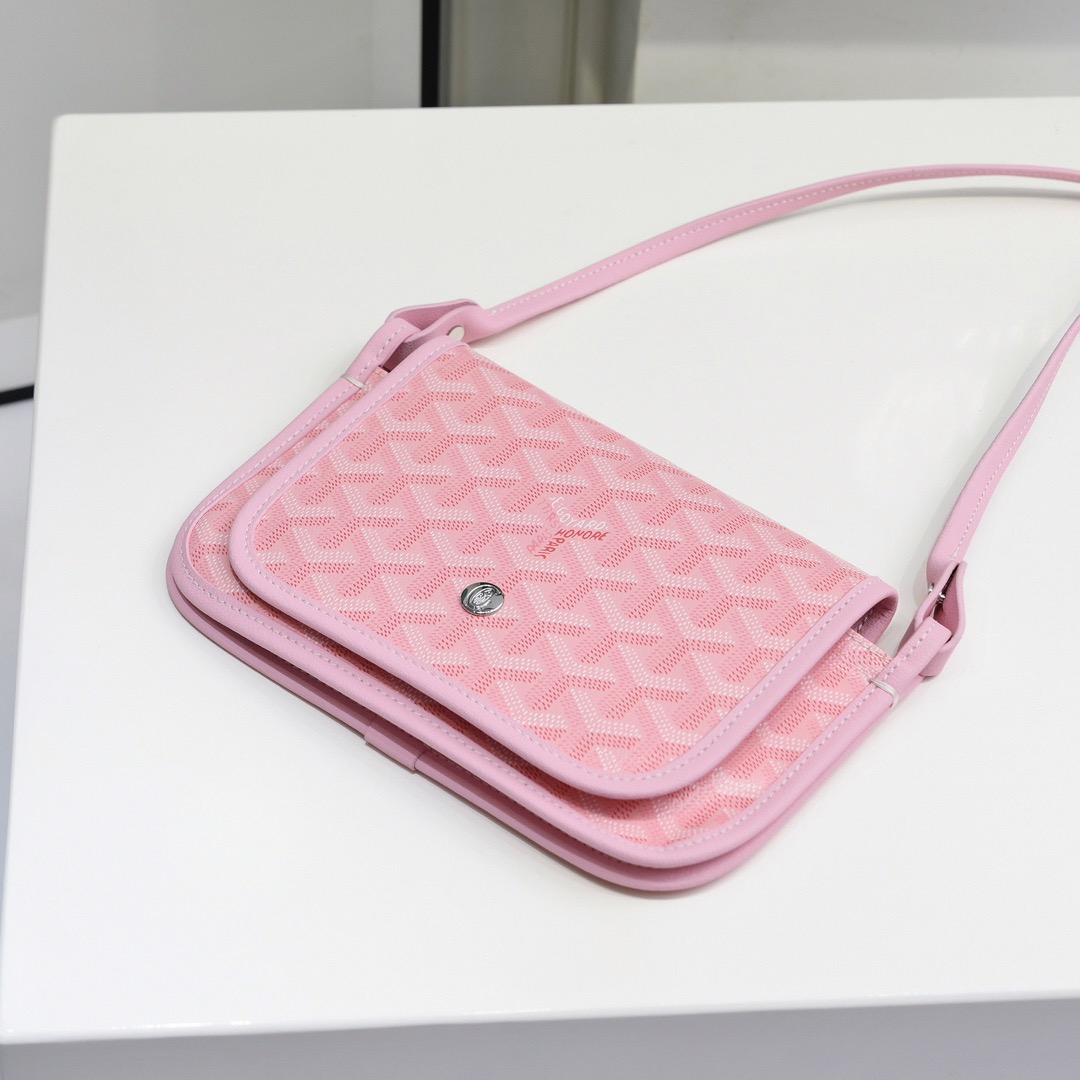 Goyard Shoulder Bags Size 20.5*14*2cm