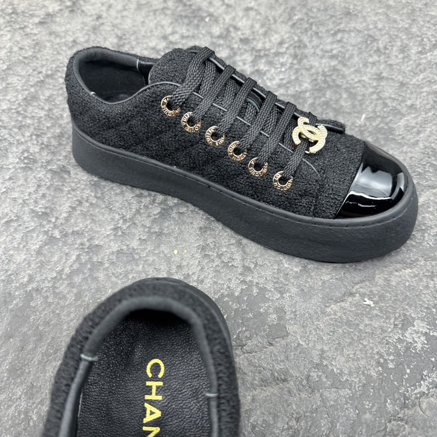 Chanel 2025ss Women Sneaker Size 35-40