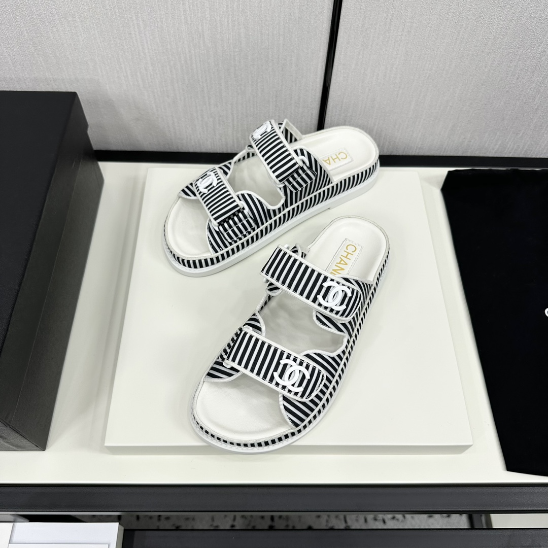 Chanel 2024 New Slippers Size 36-41