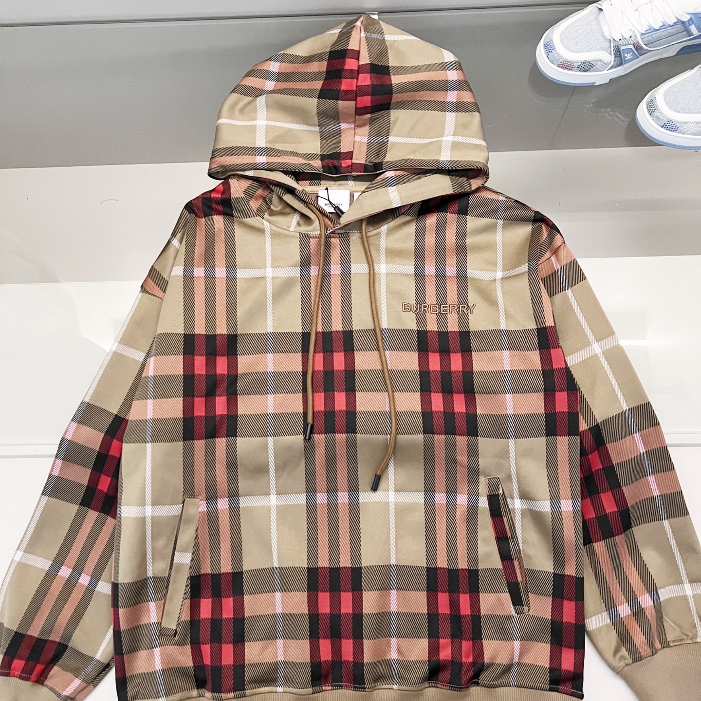 Burberry Unisex Sweatshirt Size S-XL