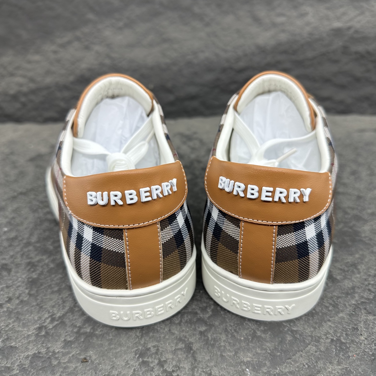 Burberry Sneaker Size 36-46