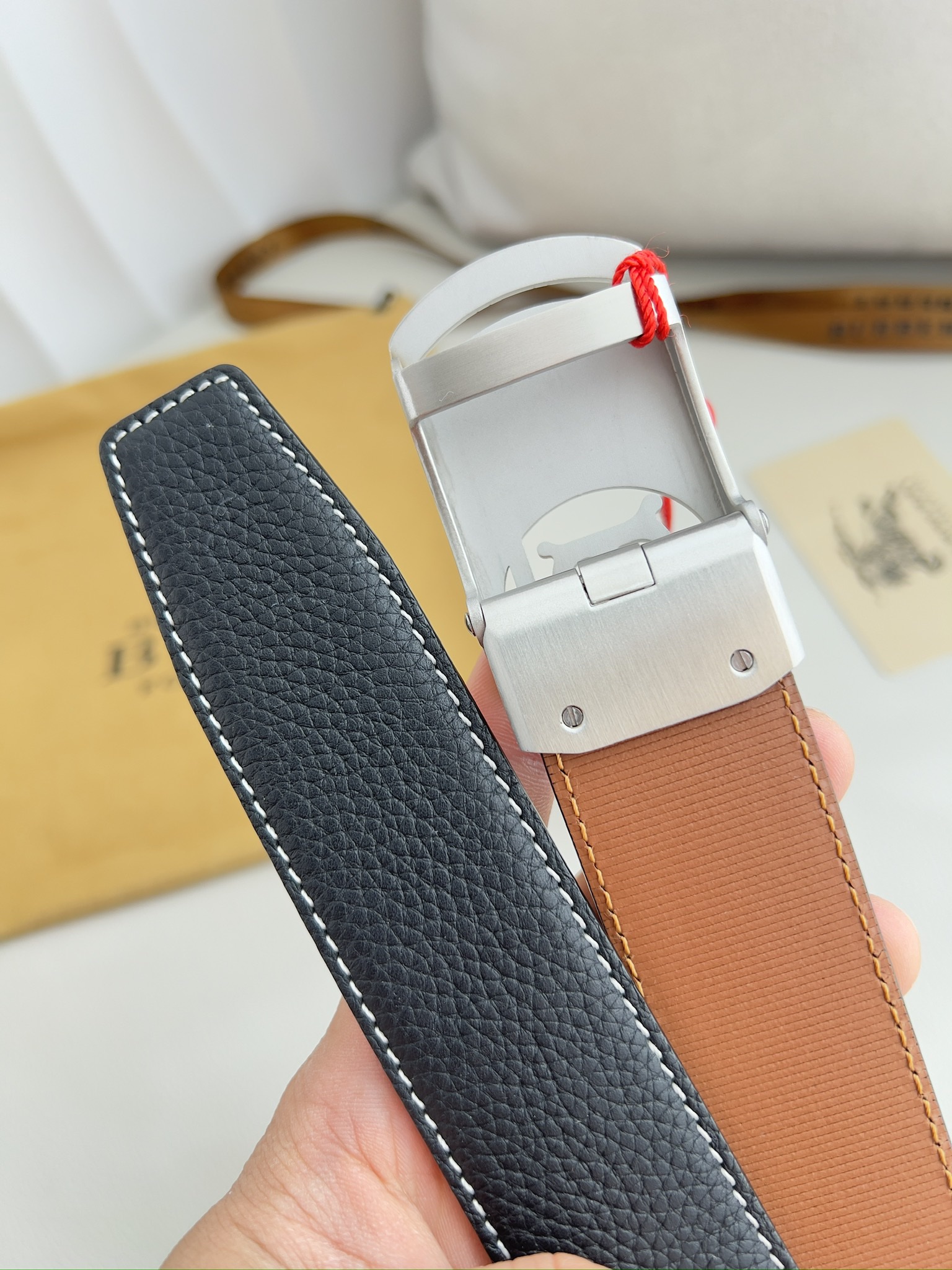 Burberry Men Belt Width 3.5cm