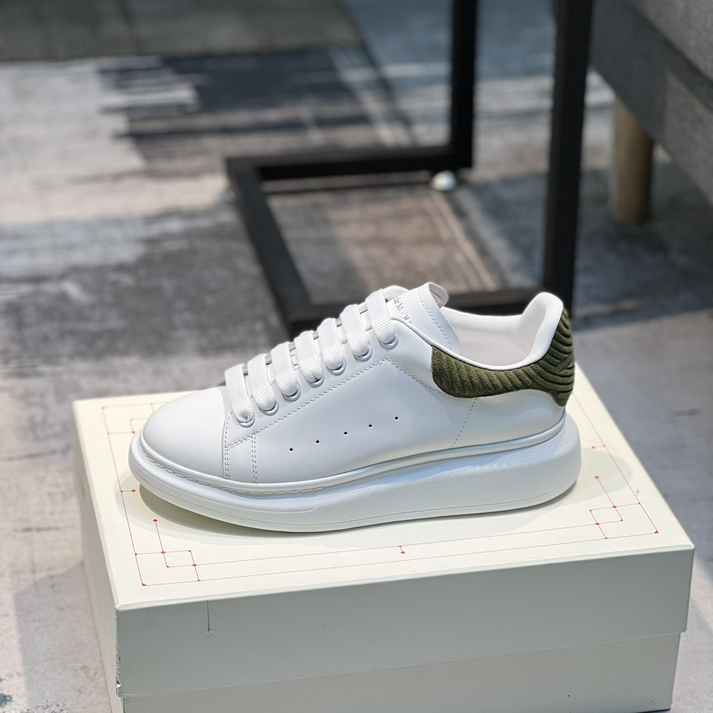 Alexander McQueen Men's/Women Sneakers Shoes Gr. 36 - 46