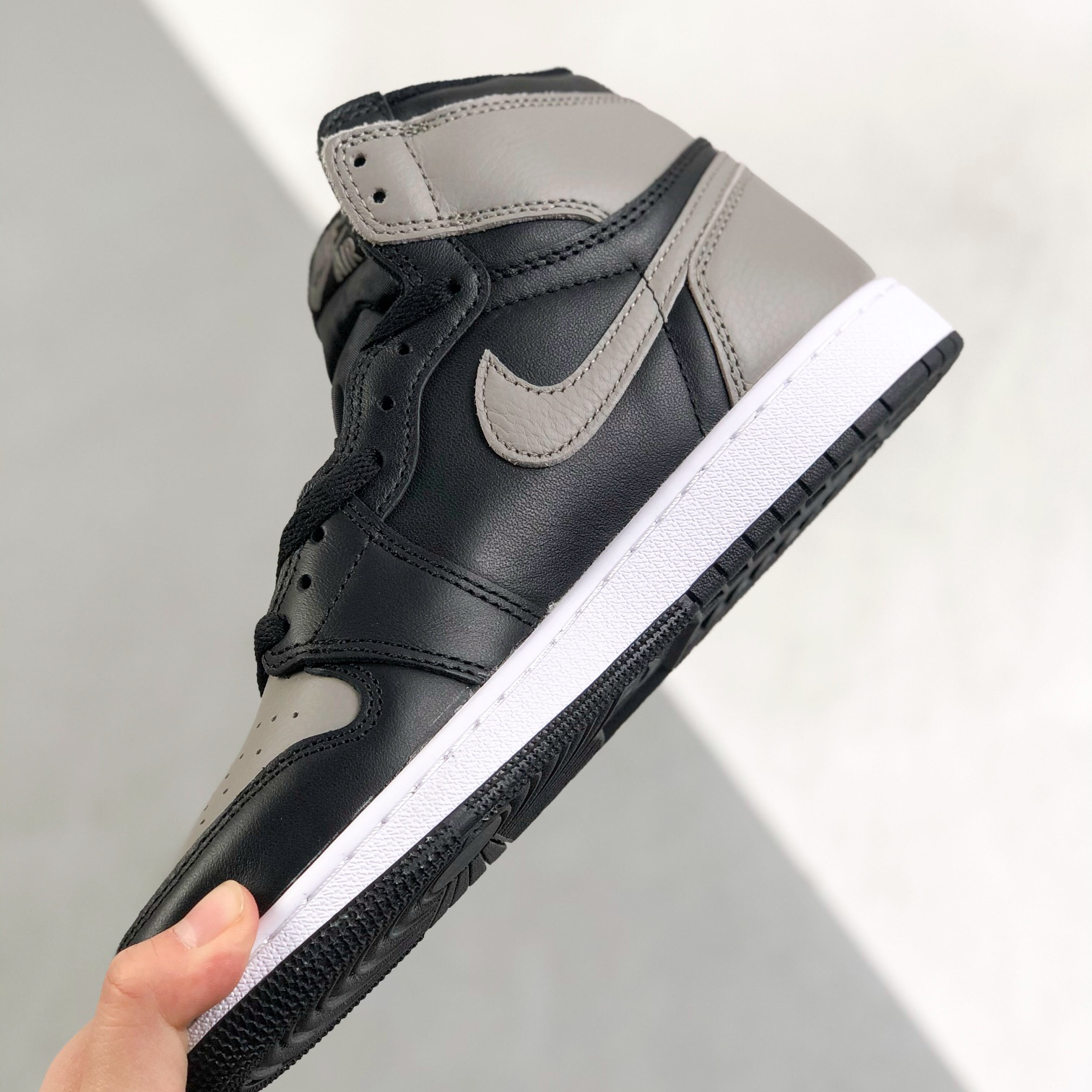 Nike Air Jordan 1 High Top Sneakers Shoes Gr. 36-46