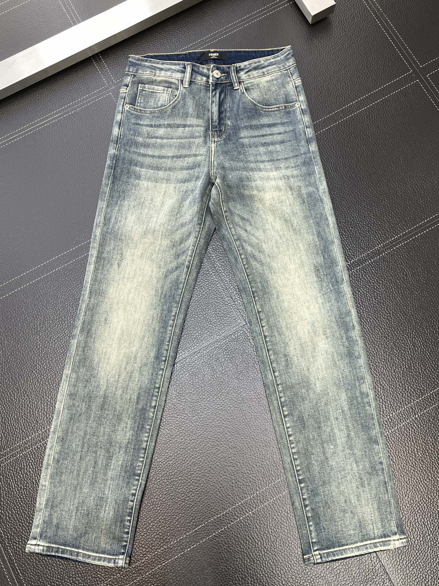 Fendi Jeans Men Size 28-38