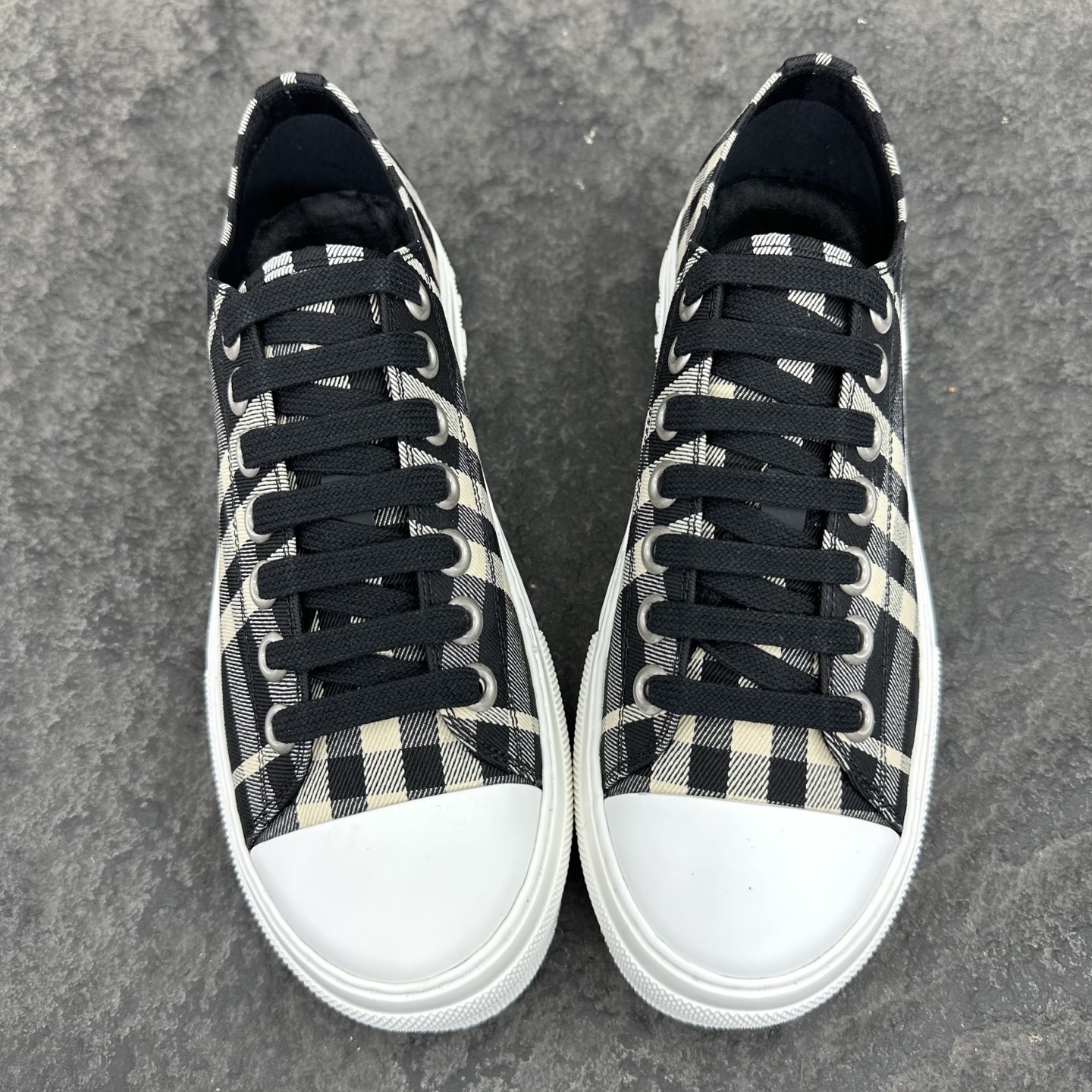 Burberry Sneaker Size 36-45