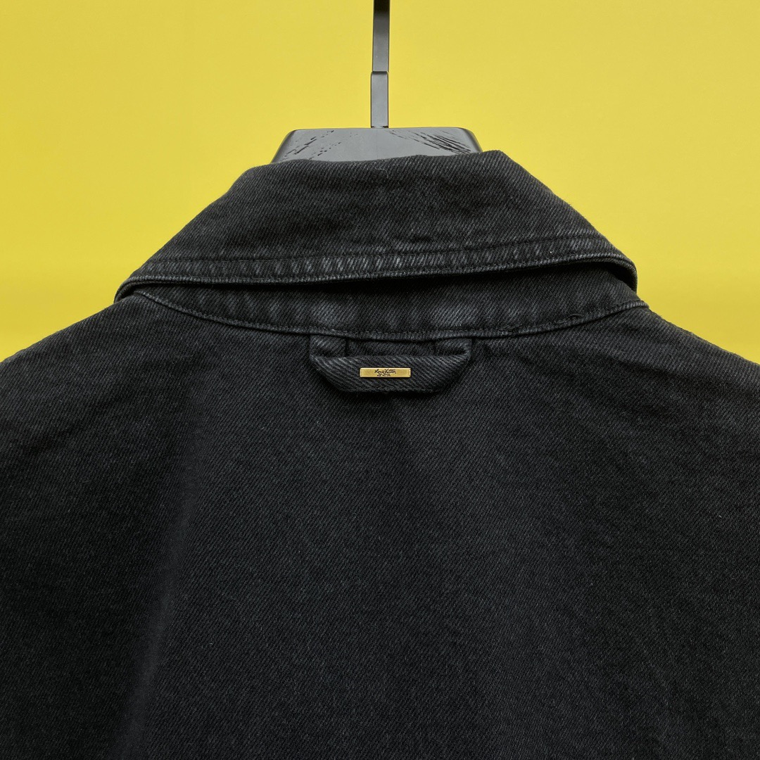 Louis Vuitton Sommeranzug Size S-XL