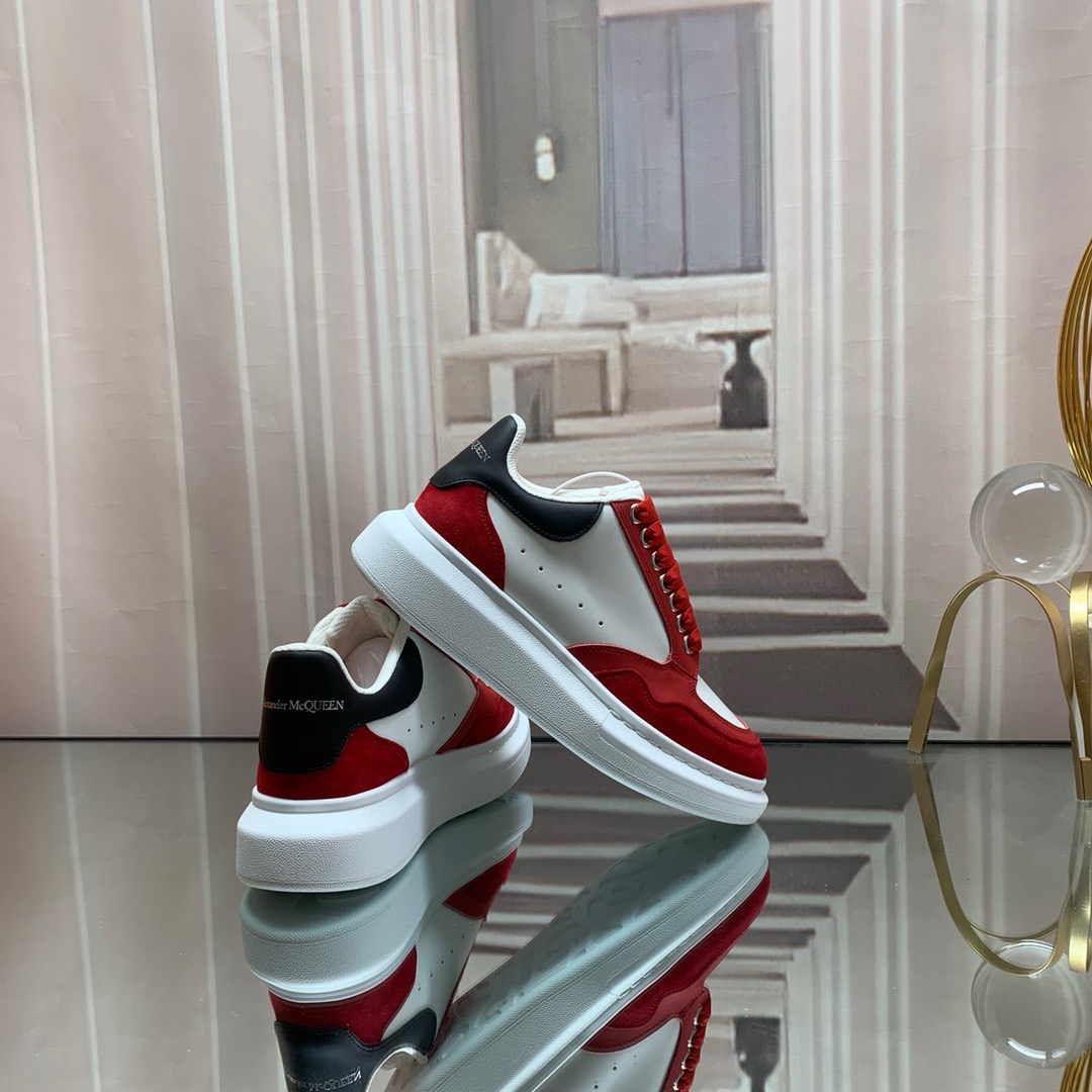 Alexander McQueen Oversized Sneaker size 36-46