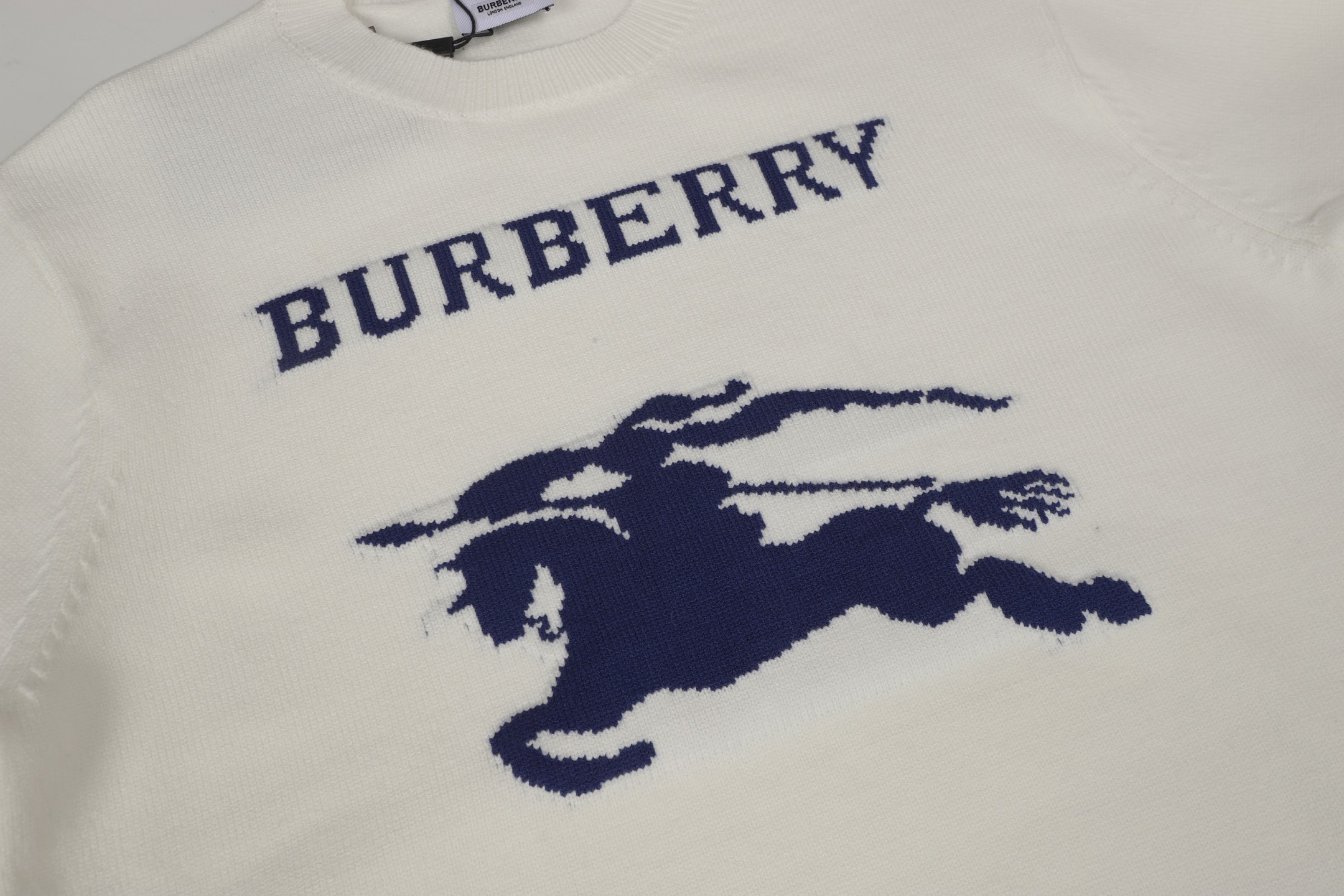 Burberry Unisex Sweatshirt Size S-L