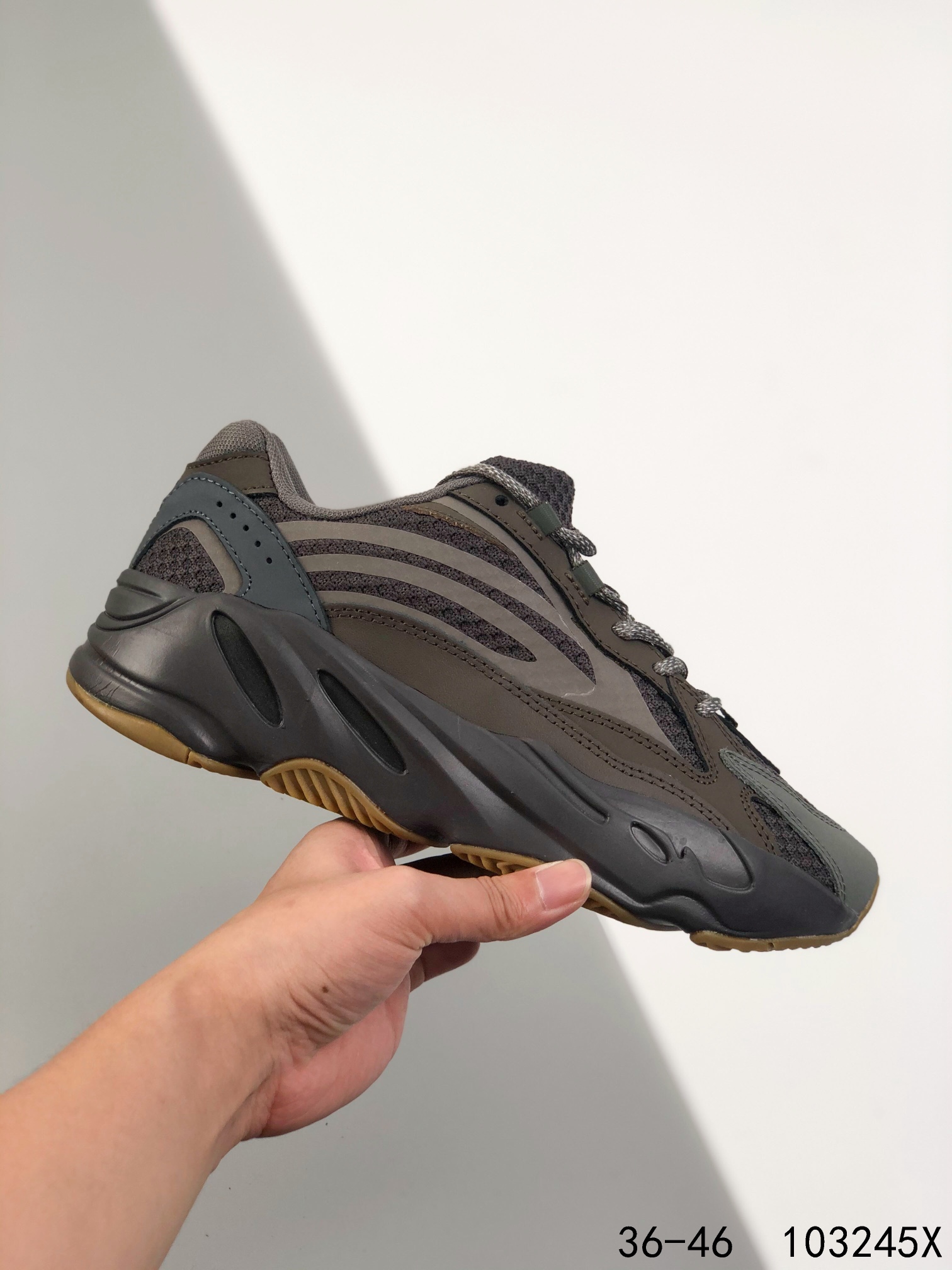 Yeezy Boost 700 V1 Sun Mens/Women's Sneakers Shoes 36 - 45