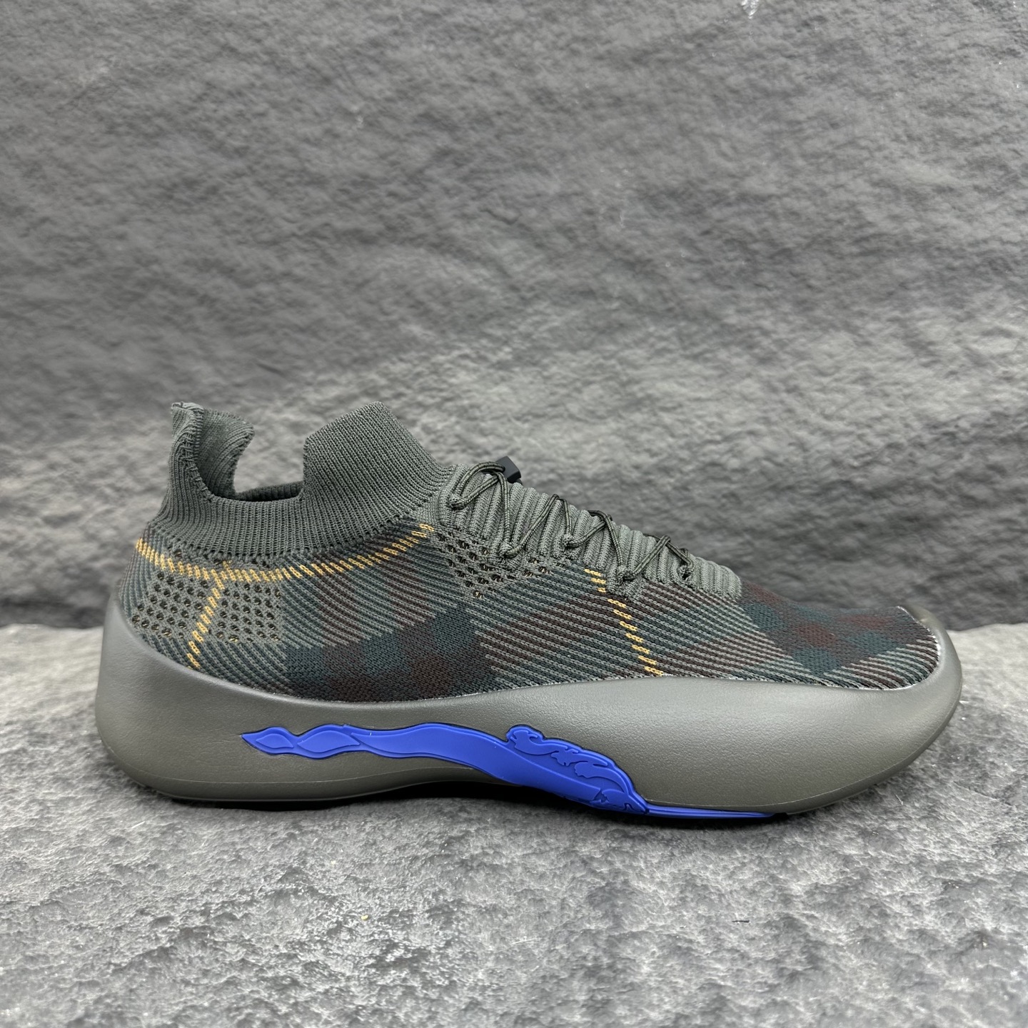 Burberry Neptune Men Sneaker Size 39-46