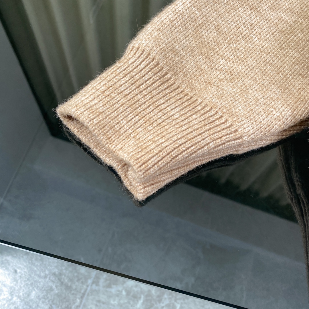 Louis Vuitton Unisex Sweatshirt Size S-L