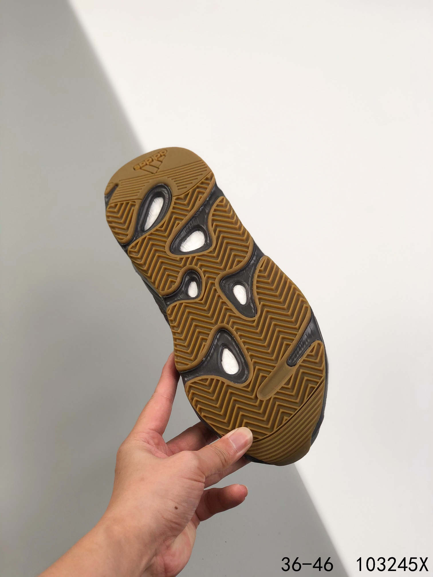 Yeezy Boost 700 V1 Sun Mens/Women's Sneakers Shoes 36 - 45