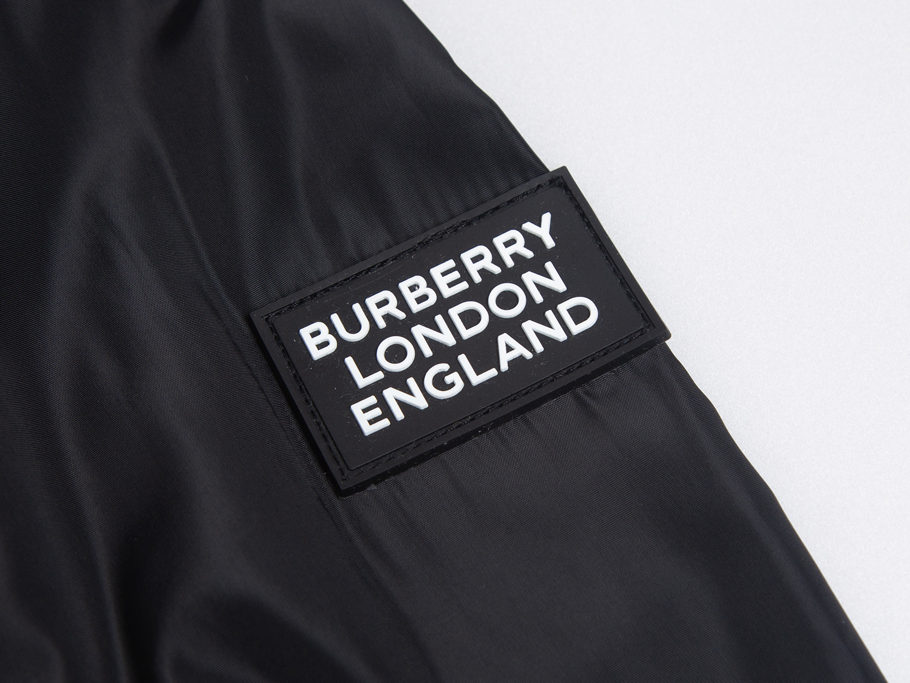Burberry Unisex Jacket Size S-XL