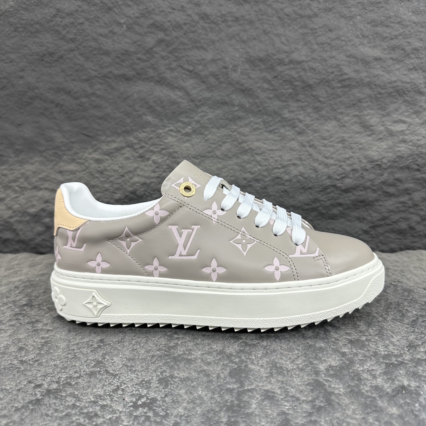 Louis Vuitton Time Out Sneaker Size 36-41