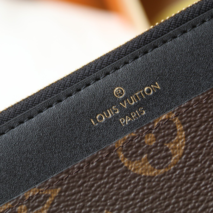 Louis Vuitton Slim Purse Size 20*11*0.5cm M80348 M80390 N60536