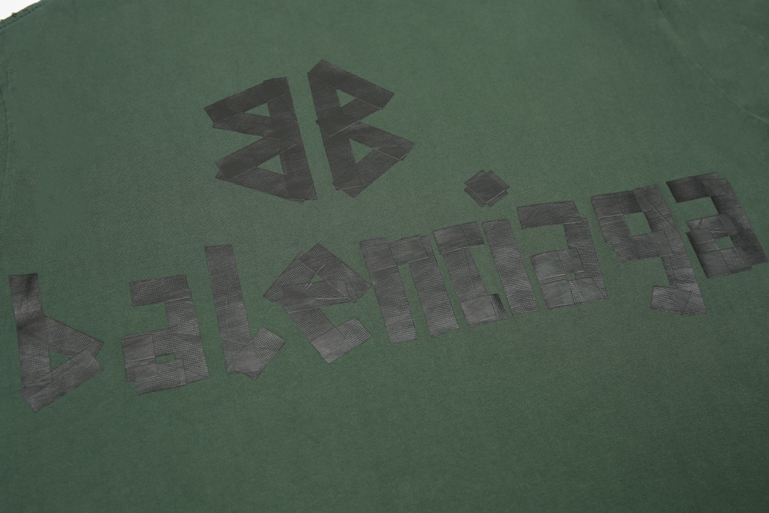 Balenciaga Unisex T Shirt XS-L