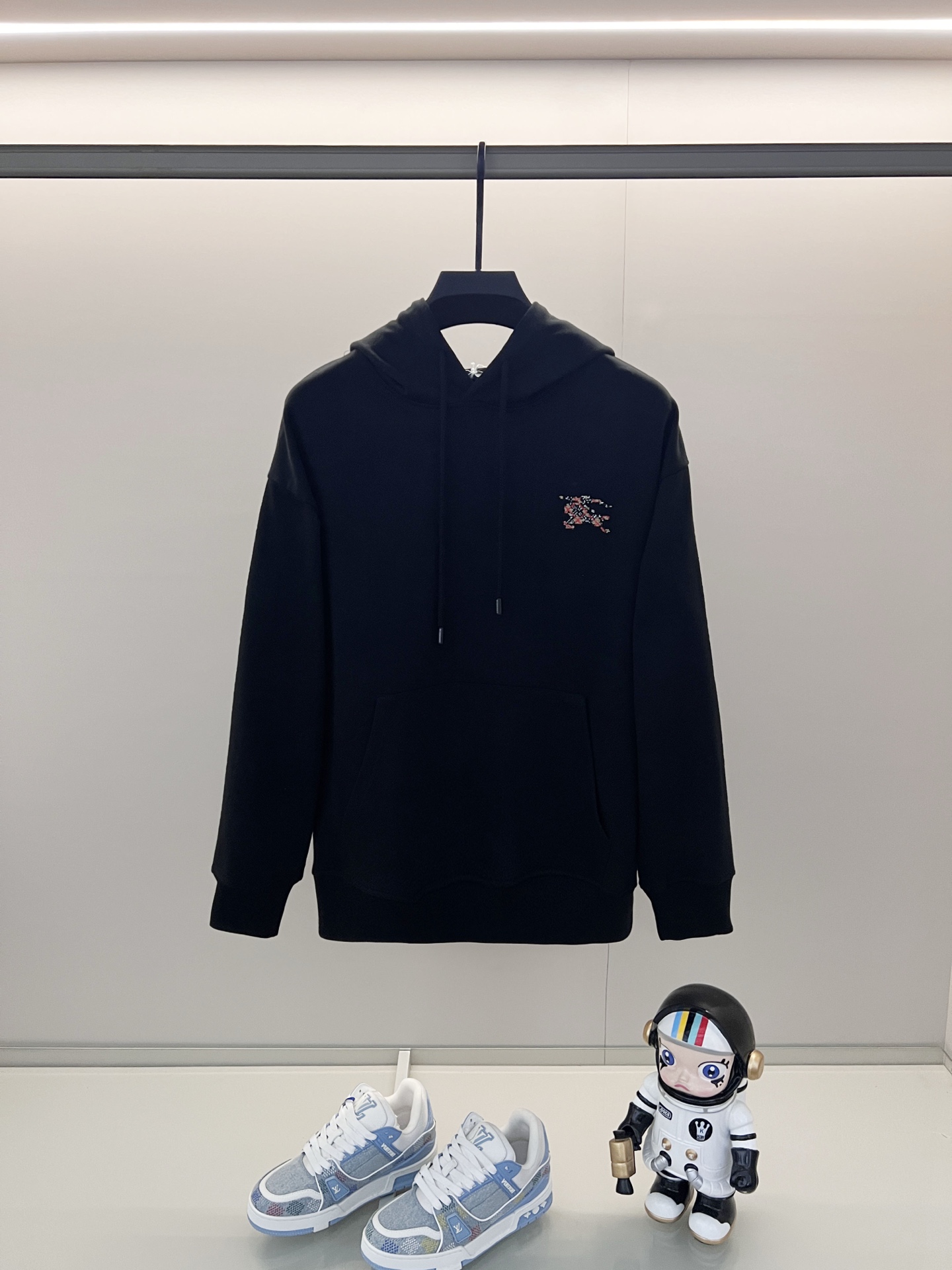 Burberry Unisex Sweatshirt Size S-XL