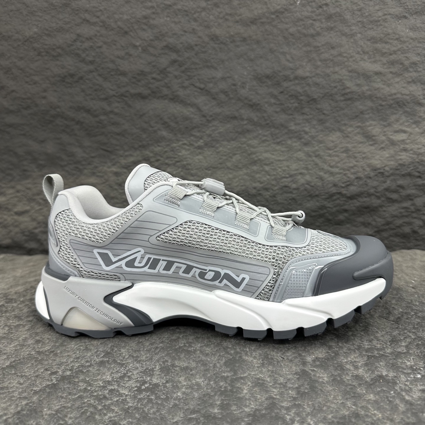 Louis Vuitton LV Runner Tatic Sneaker Size 38-46