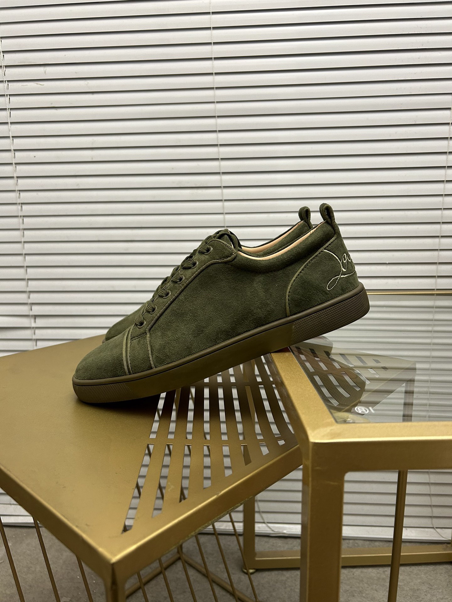 Christian Louboutin Sneaker Size 36-46