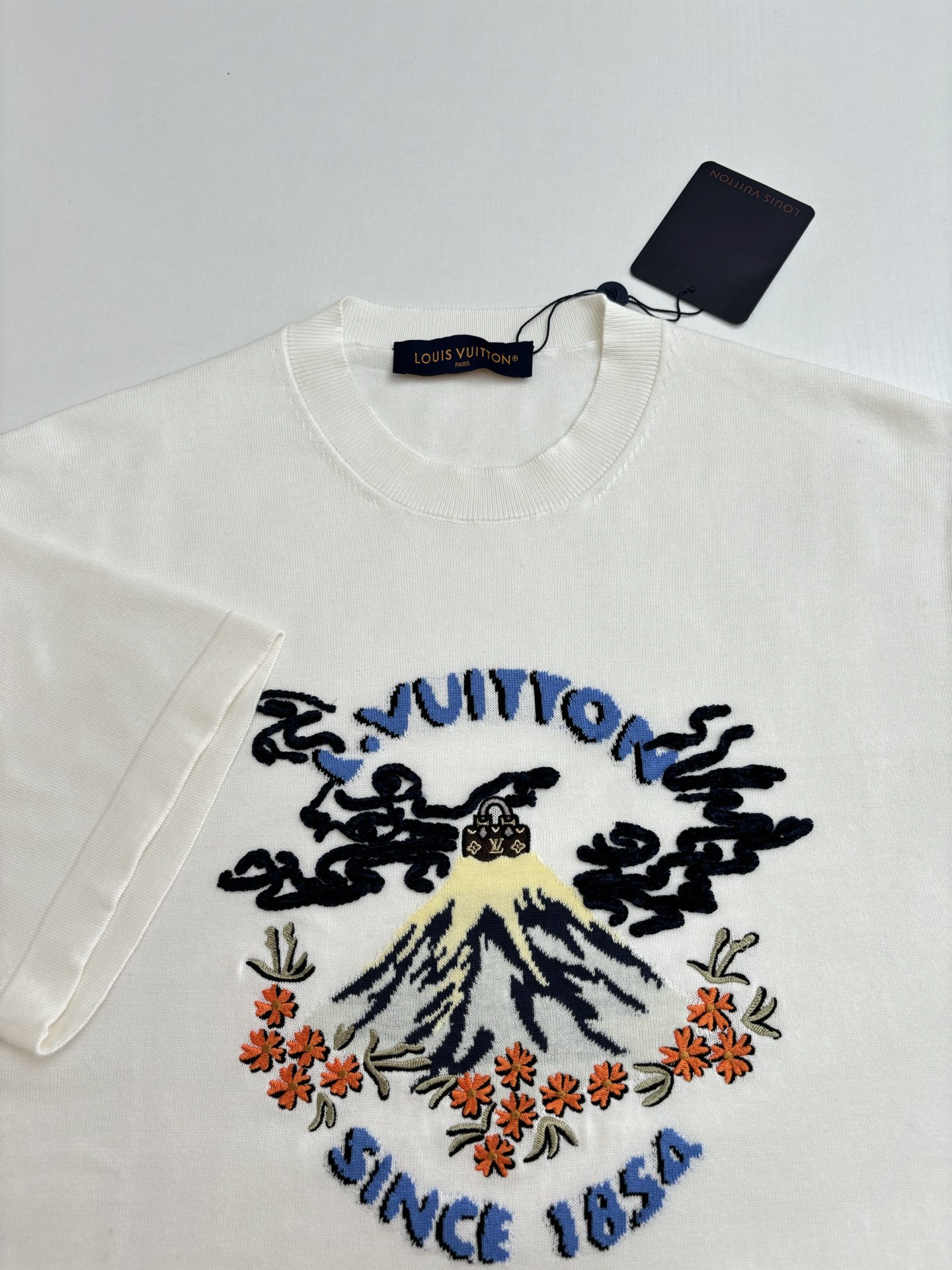 Louis Vuitton x Nigo 2025 New  T Shirt Size S-XL