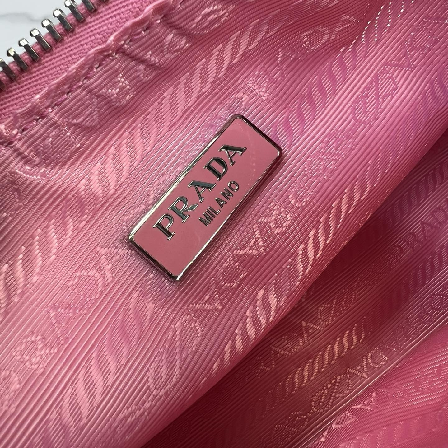 Prada 1NE204 Redition 2005 Women Bags 22*18*6.5cm