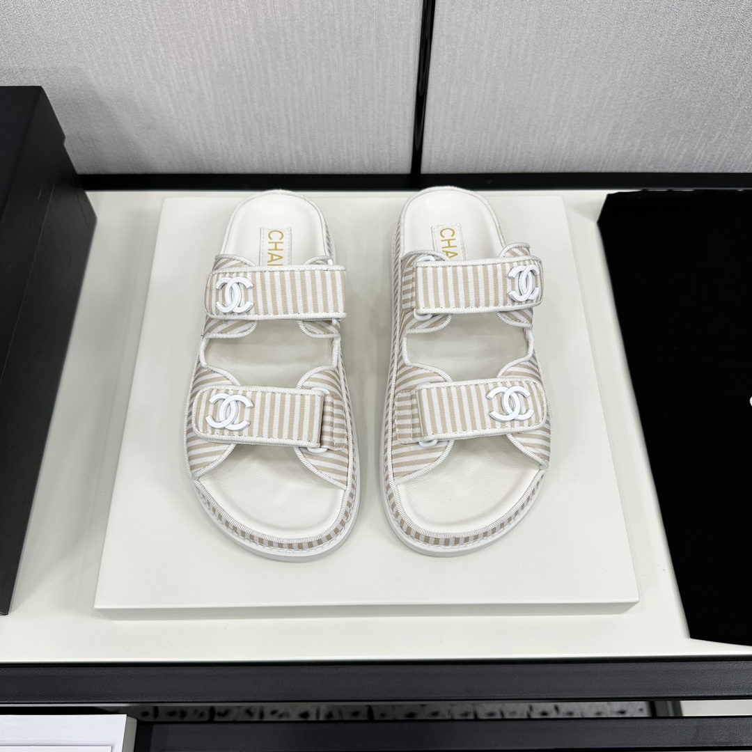 Chanel 2024 New Slippers Size 36-41
