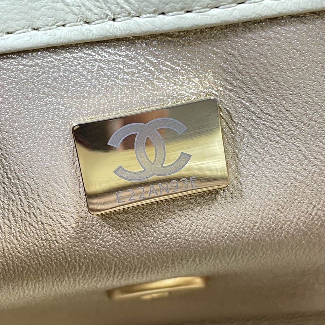 Chanel AS1787 Shoulder Bags Sheepskin 20cm