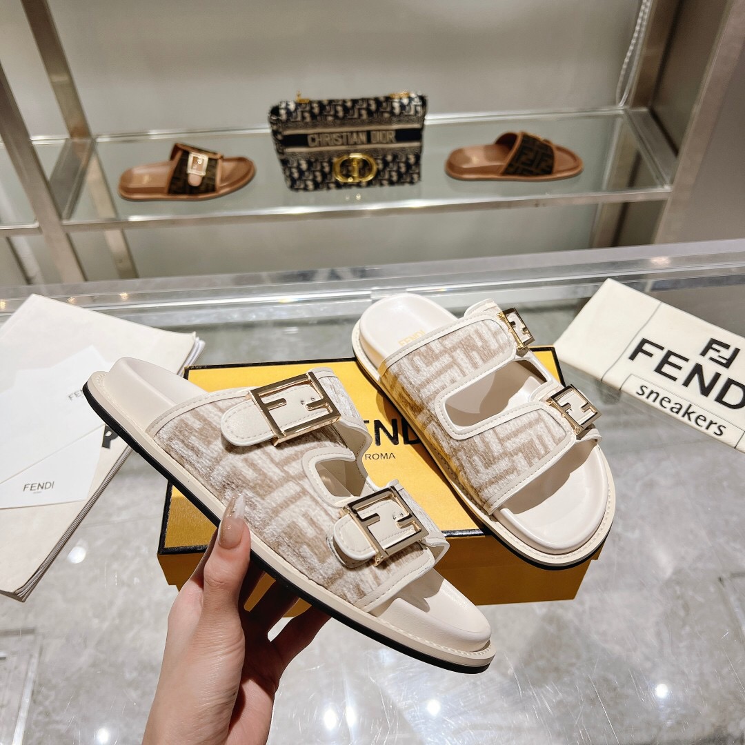 Fendi Slippers Size 36-45