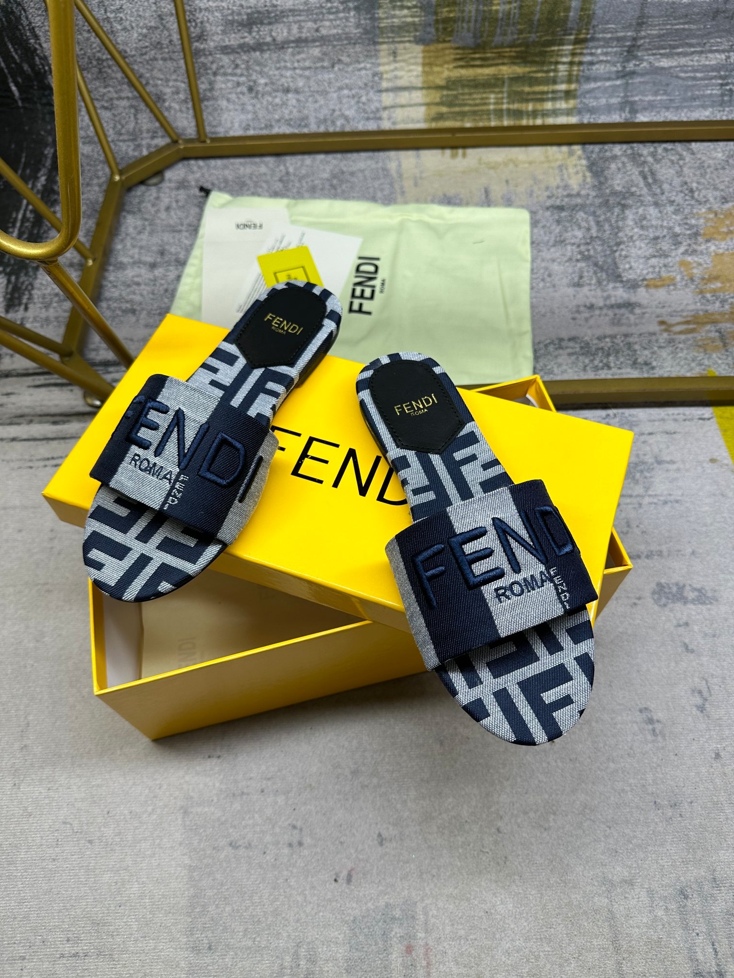 Fendi Slippers Size 36-42