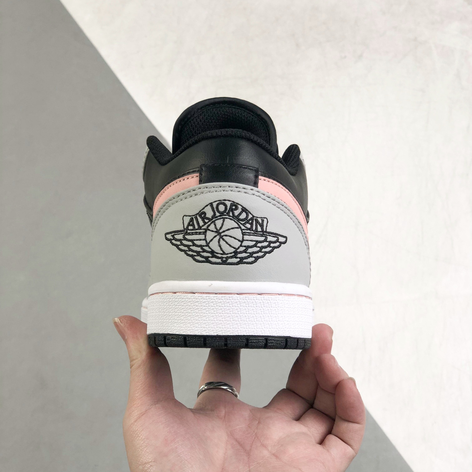 Nike Air Jordan 1 Low Top Sneakers Shoes Gr. 36-46