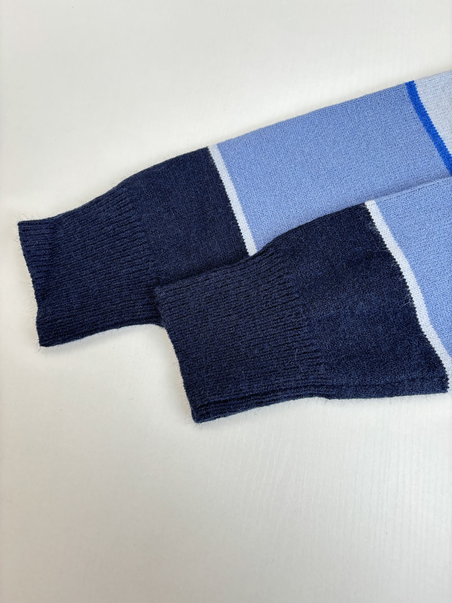 Dior Unisex Sweatshirt Size S-XL