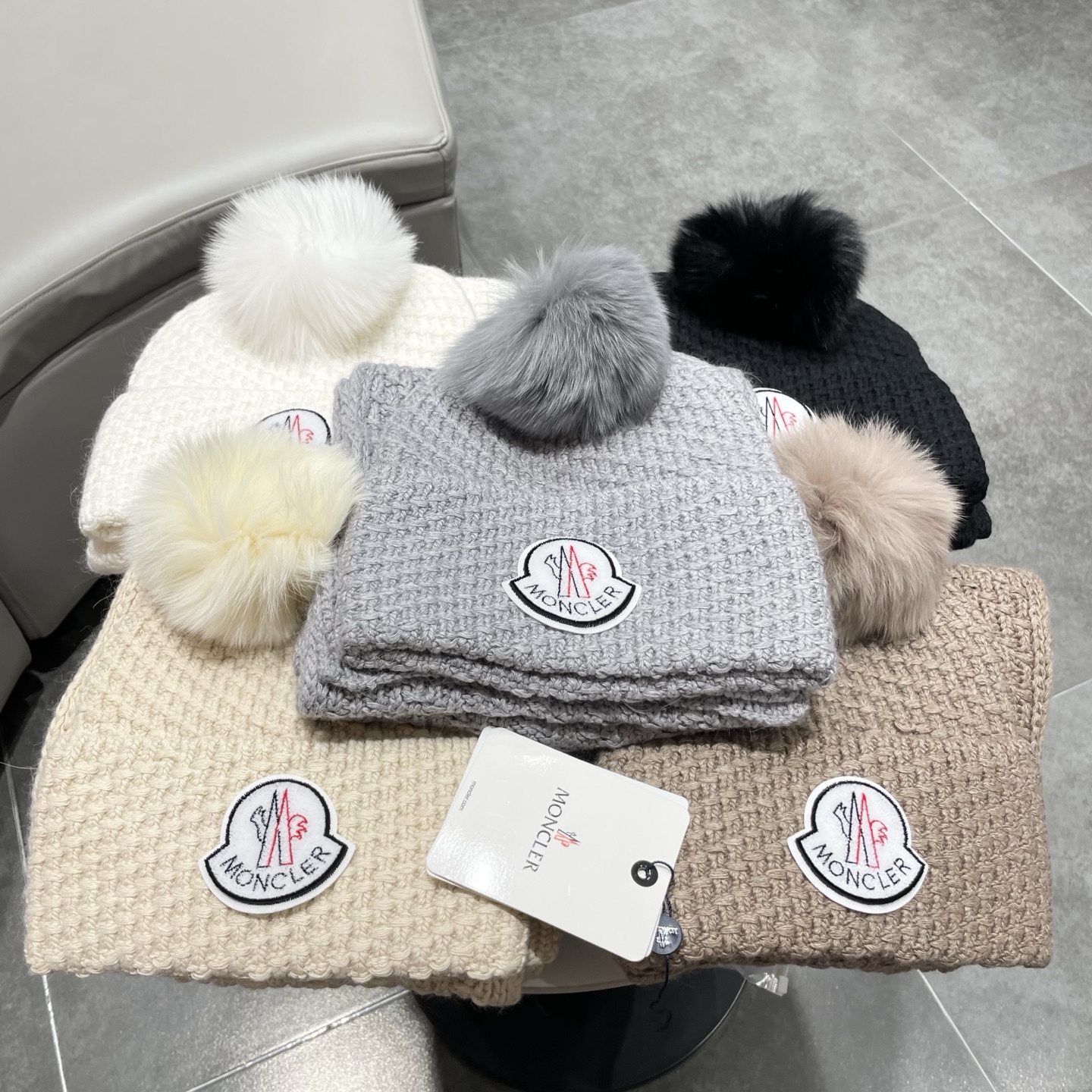 Moncler Knitted Hat+Scarf
