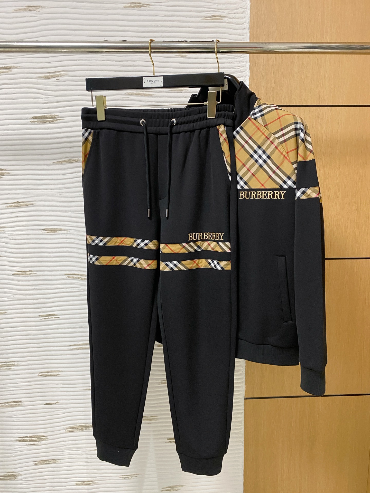 Burberry 2025FW Men Jogging Suit Size M-XXXL