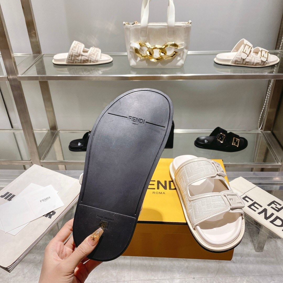 Fendi Slippers Size 36-45