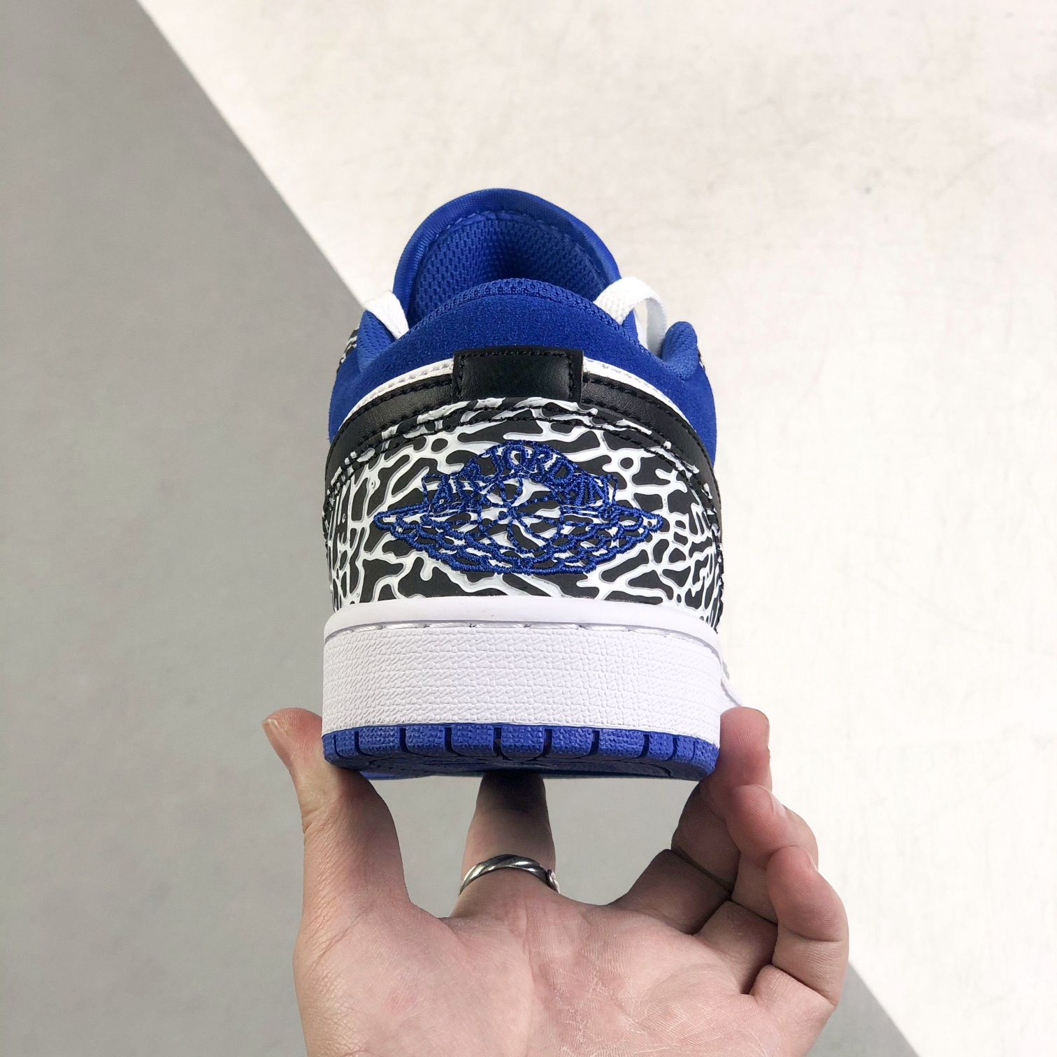 Nike Air Jordan 1 Low Top Sneakers Shoes Gr. 36-46