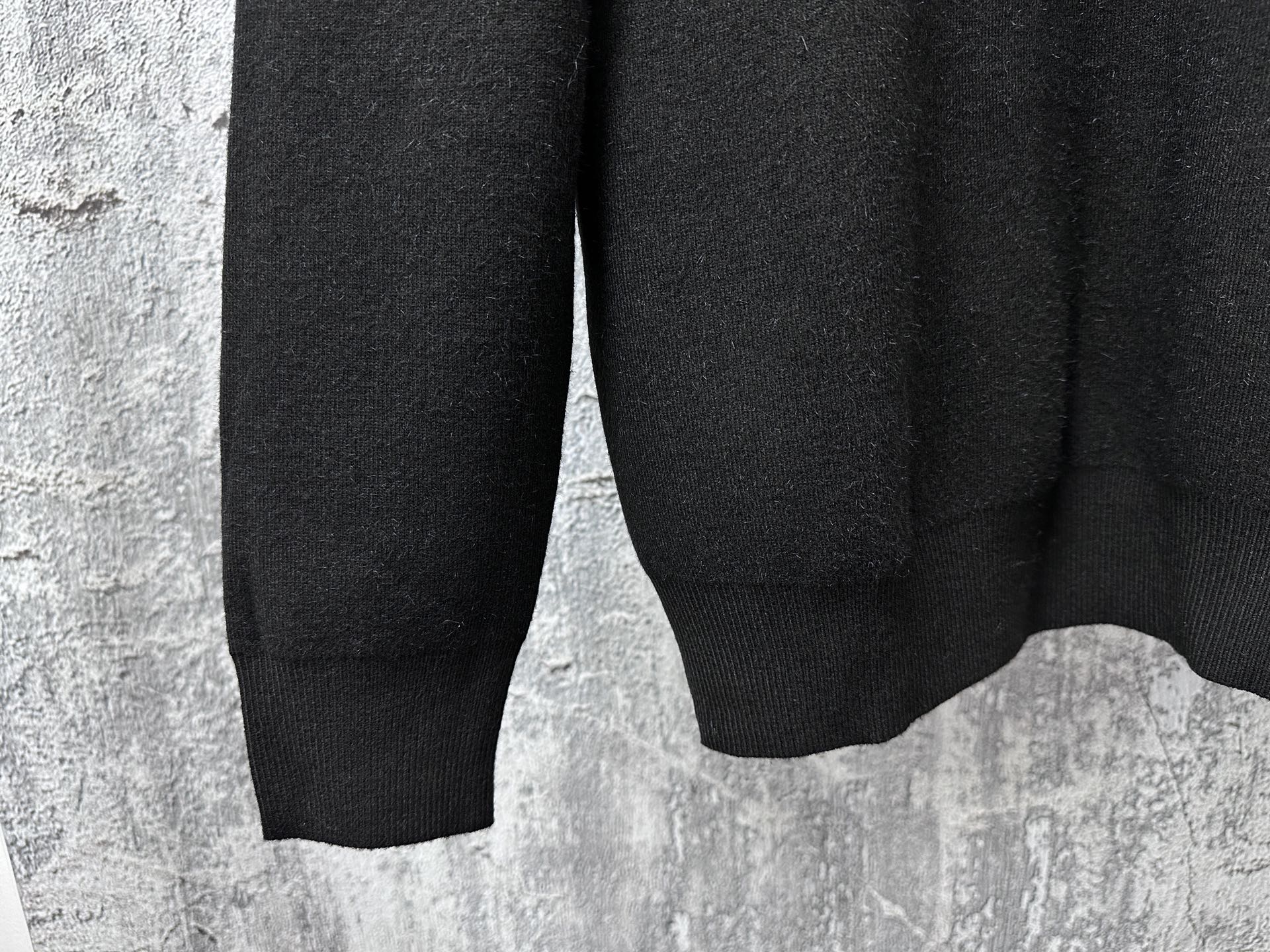 Louis Vuitton Unisex Sweatshirt Size S-XXXL