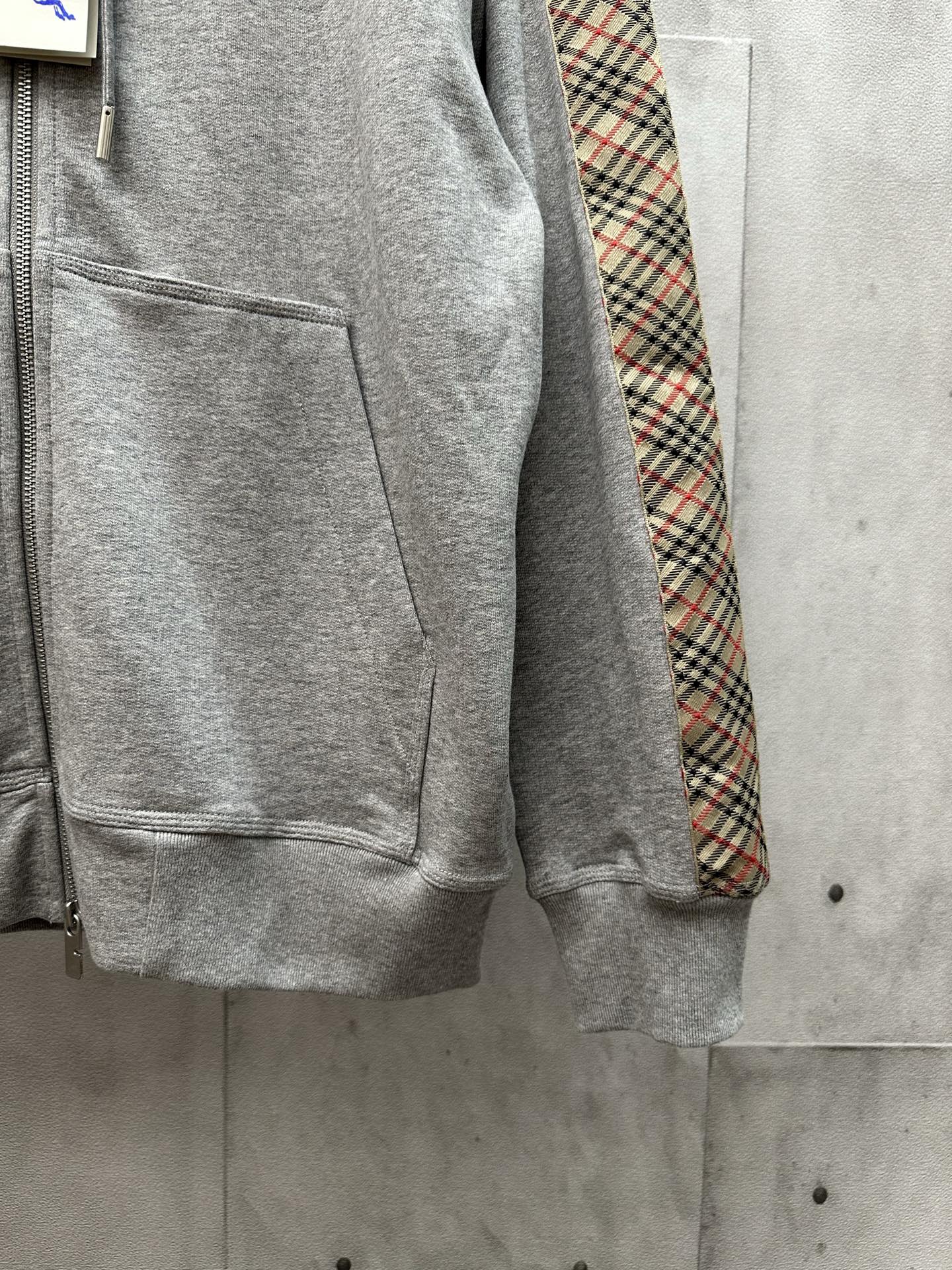 Burberry Unisex Jacket Size S-XL