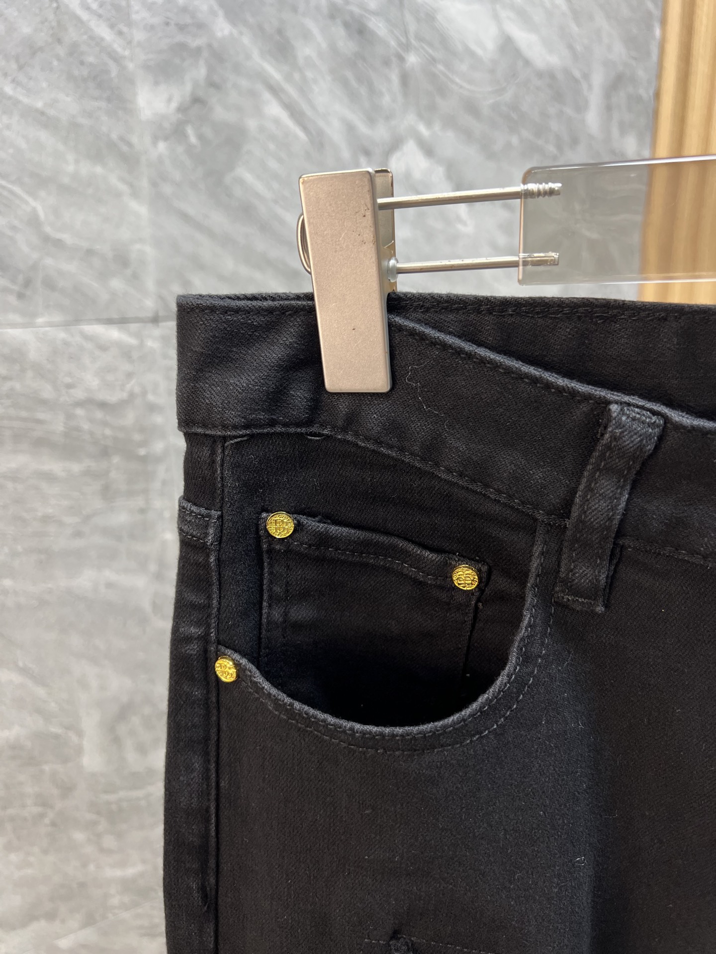 Burberry Jeans Men Size 29-38