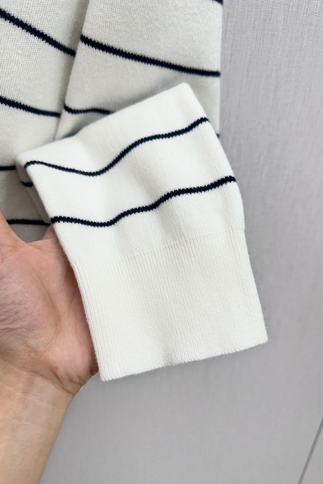 Gucci Unisex Sweatshirt Size S-XL