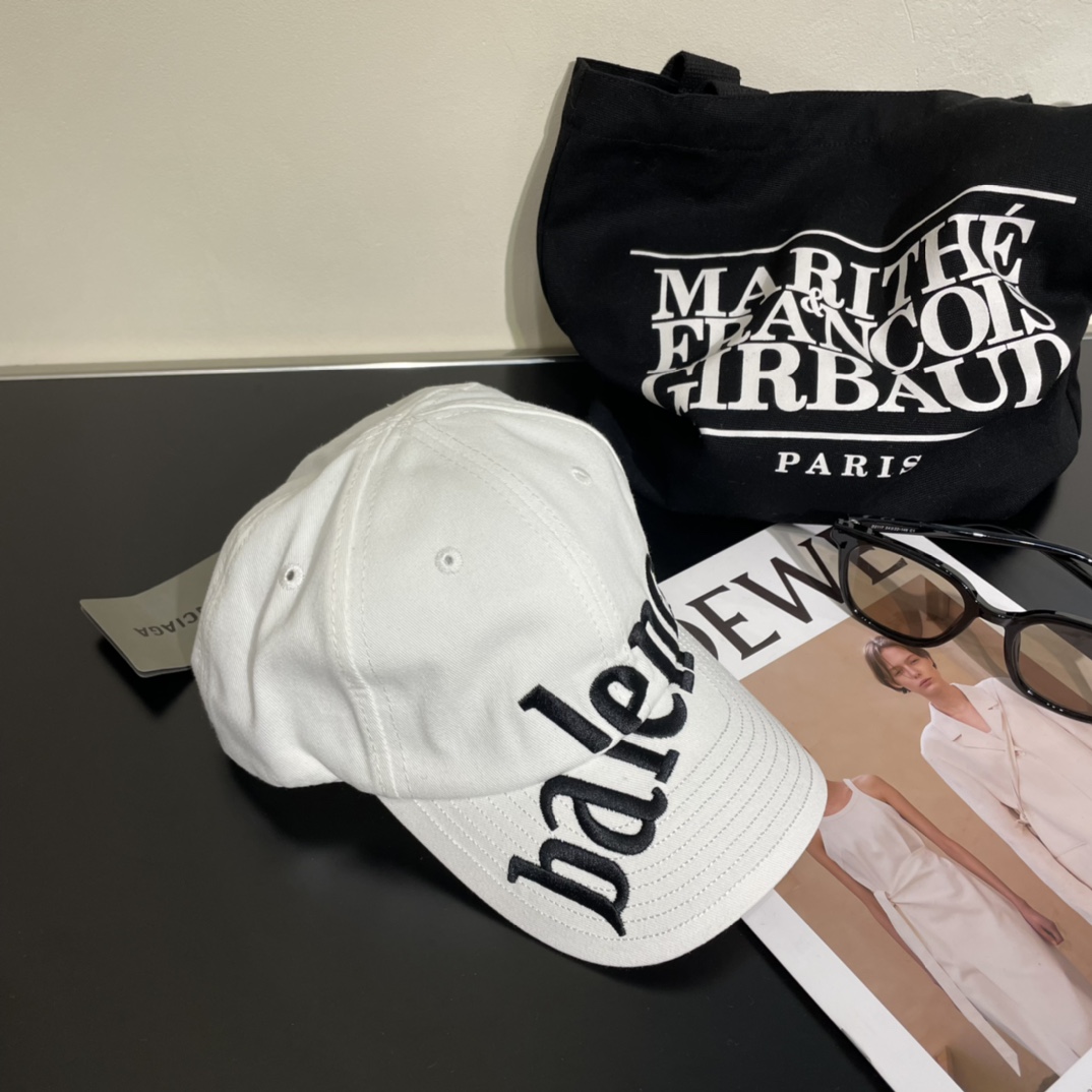 Balenciaga Baseball Cap