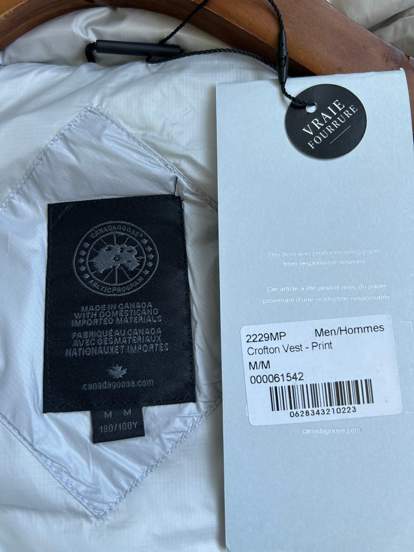 Canada Goose E2229 Crofton Vest-WD Men Winter Vest Size S-XXL