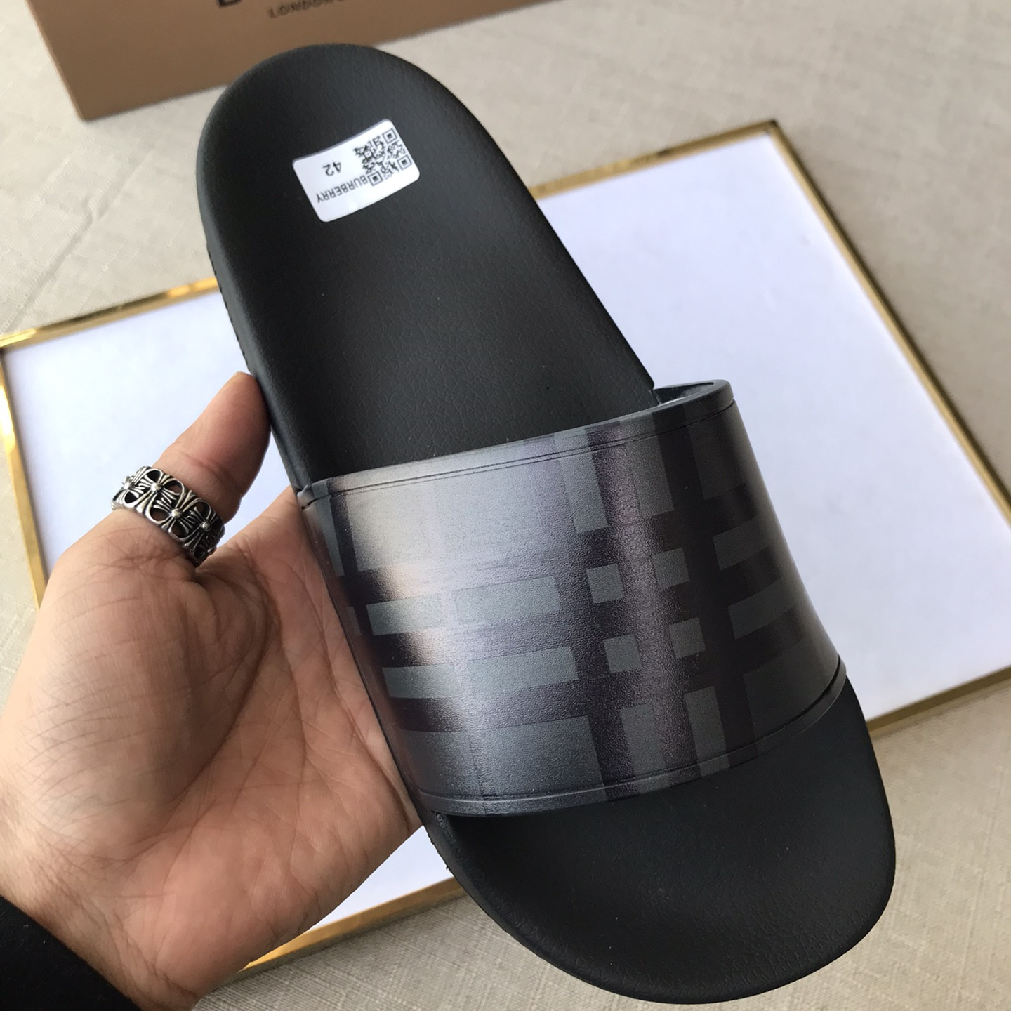 Burberry Mens Women Sandals Gr. 36-46