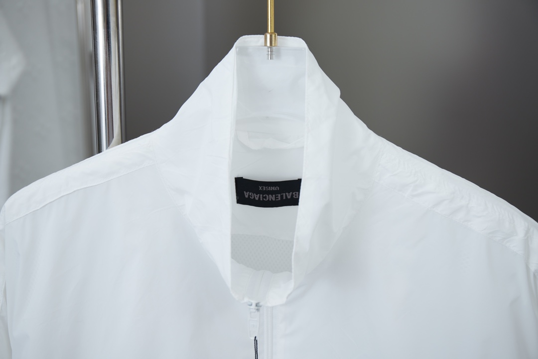 Balenciaga Waterproof jacket Size S-XL