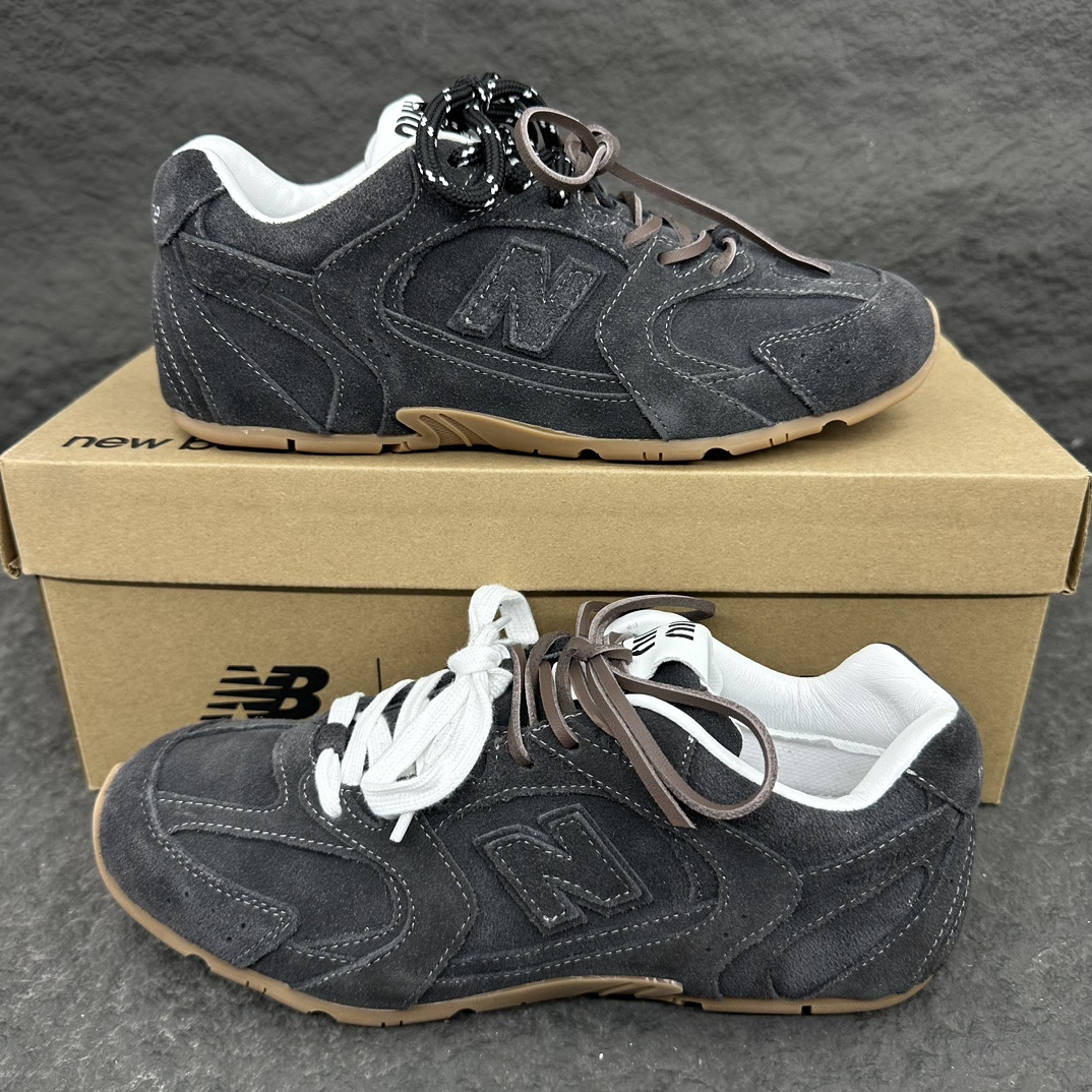 MiuMiu x New Balance Sneaker Size 35-46