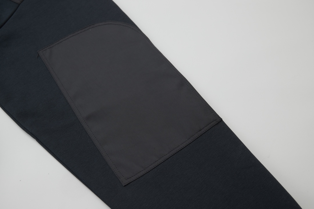 Prada Unisex Sweatshirt Size S-XL