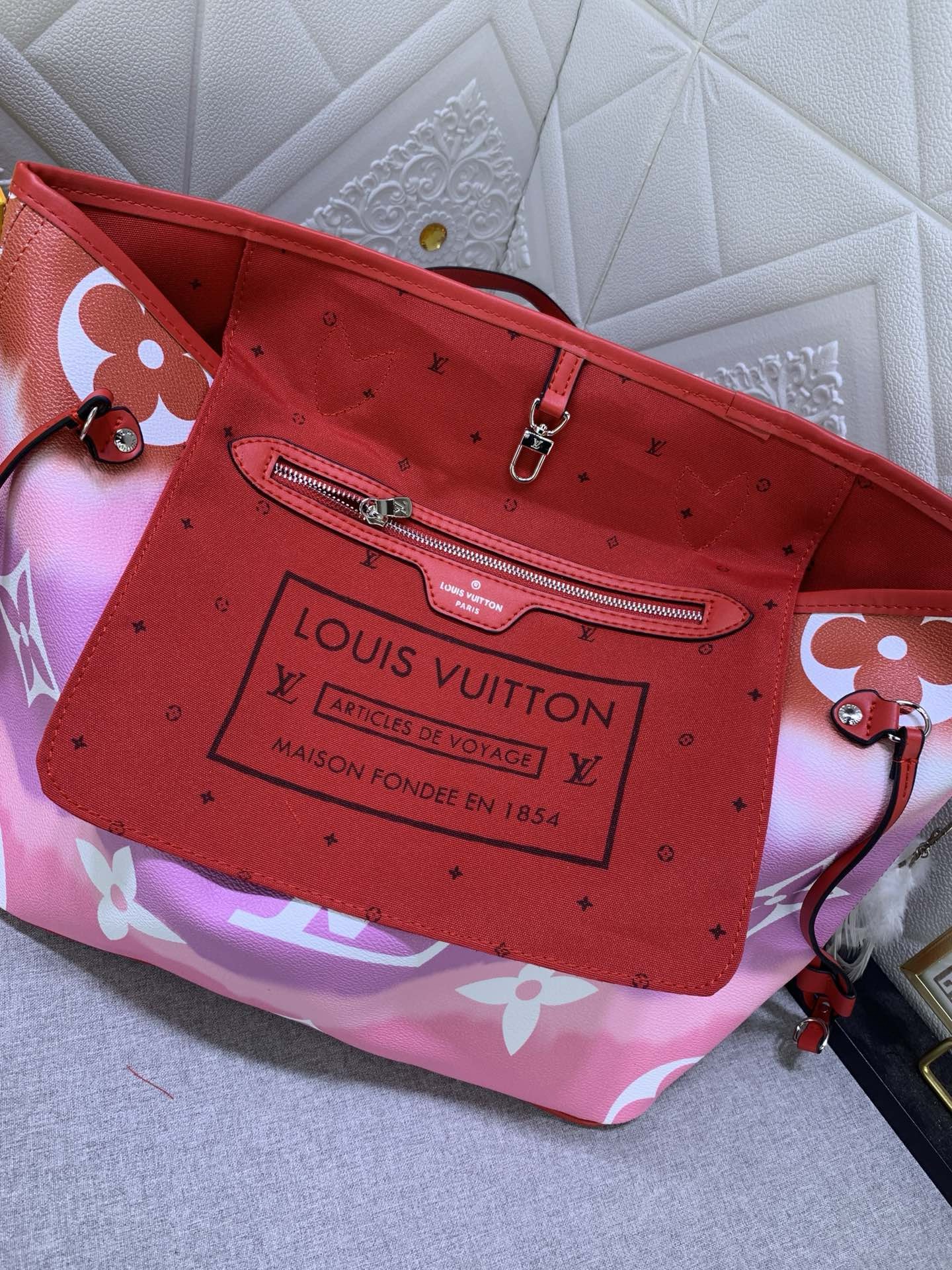 Louis Vuitton Shopping Bags 31*28.5*17cm