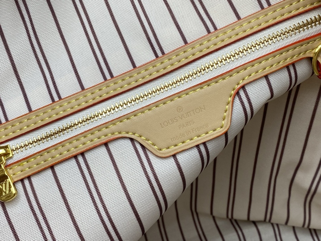 Louis Vuitton Shopping Bags 41*33*15cm