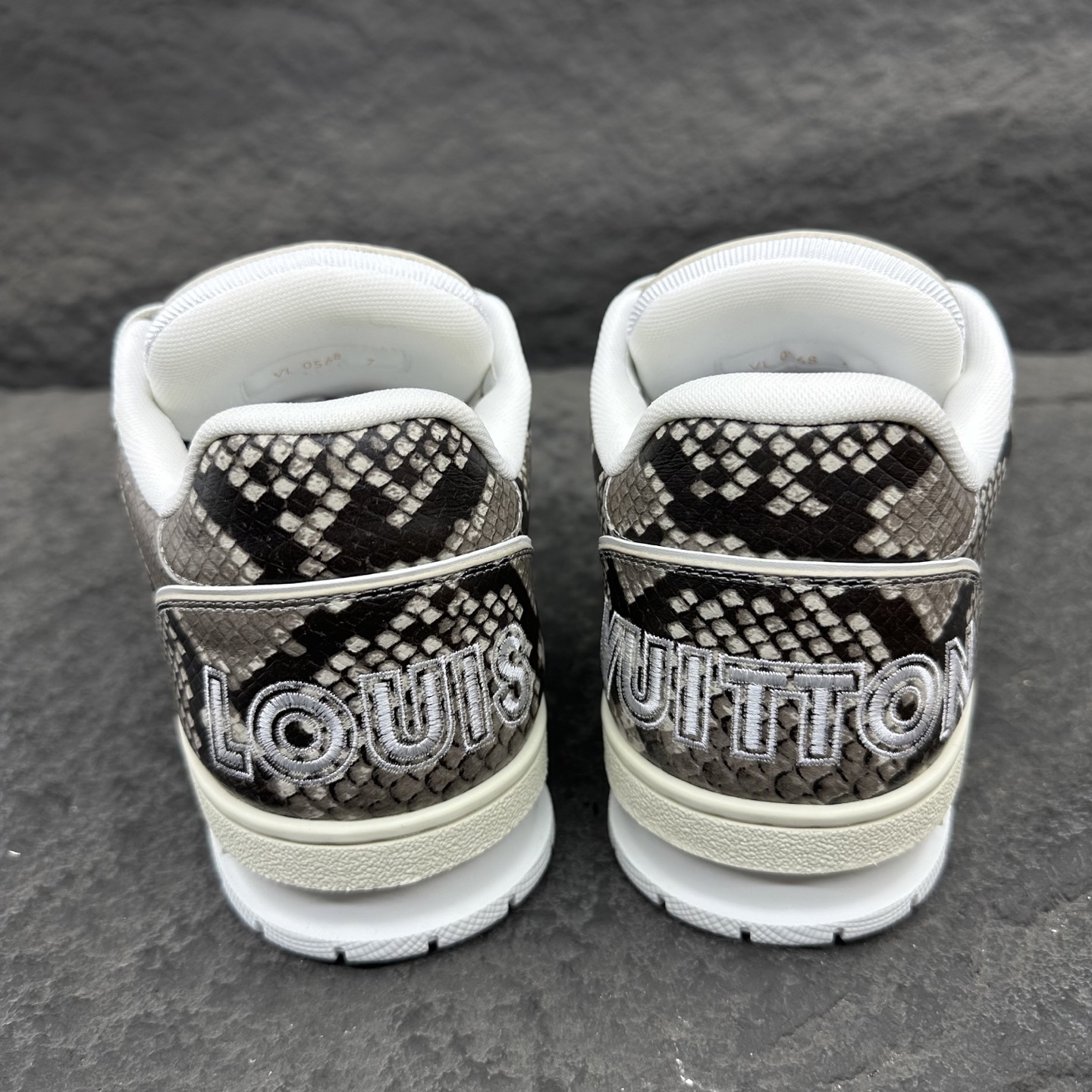 Louis Vuitton LV Trainer Sneaker Size 36-46